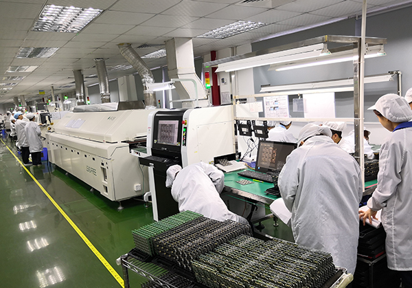 2018年完成XX福天电子设备吊装、工厂搬迁项目工程